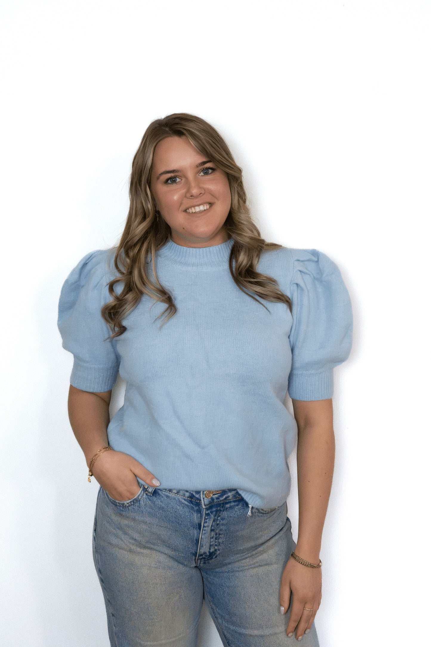 Puffer sleeve top