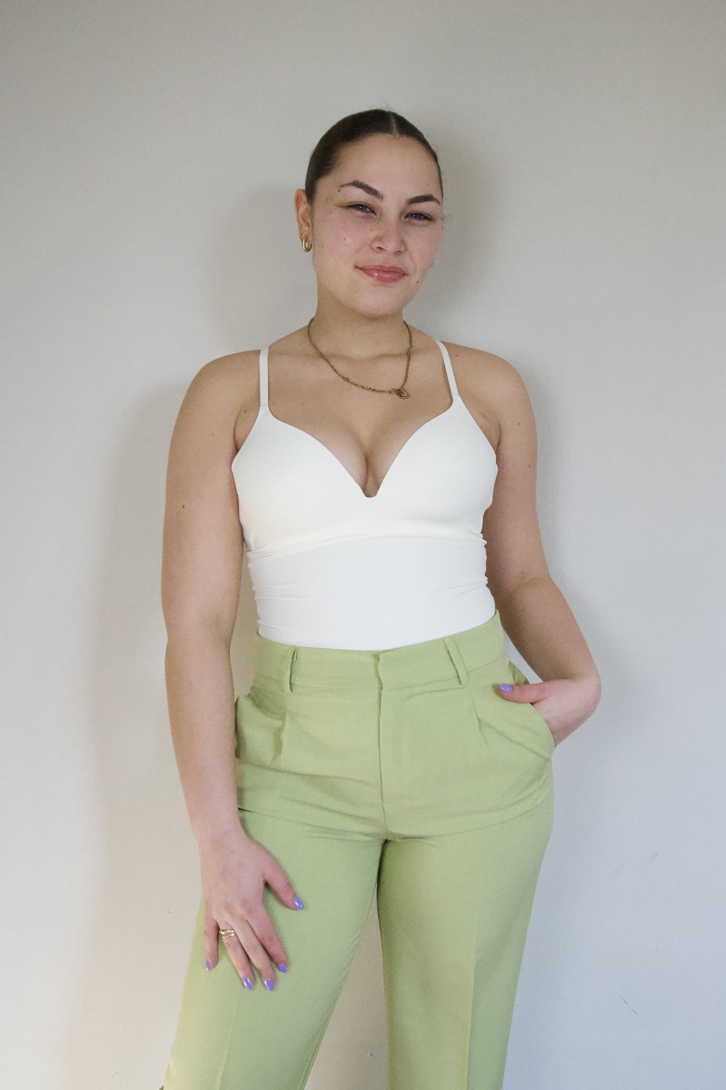 White cup body